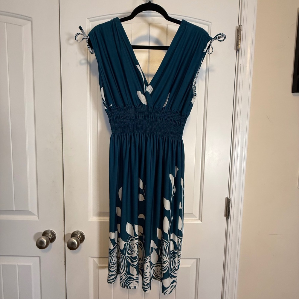 Jon & Anna Women Teal Blue Floral Rose Smocked Waist Midi Dress XL RN124183 - Picture 3 of 8